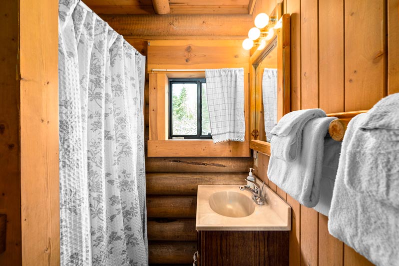 Vacation Rental Cabins - Bigfork MT - Swan Lake Cabins