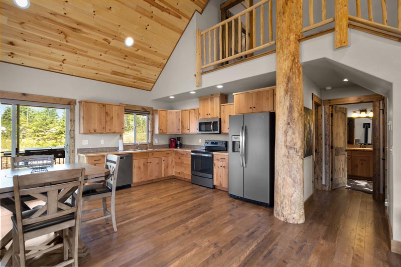 Vacation Rental Cabins - Bigfork MT - Swan Lake Cabins