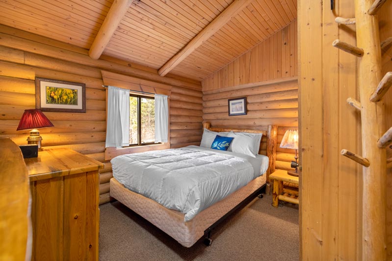 Vacation Rental Cabins - Bigfork MT - Swan Lake Cabins
