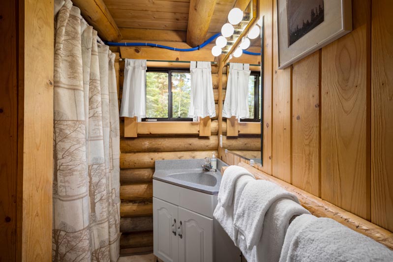 Vacation Rental Cabins - Bigfork MT - Swan Lake Cabins