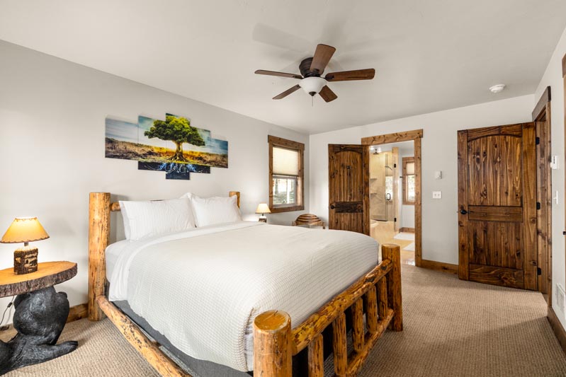 Vacation Rental Cabins - Bigfork MT - Swan Lake Cabins
