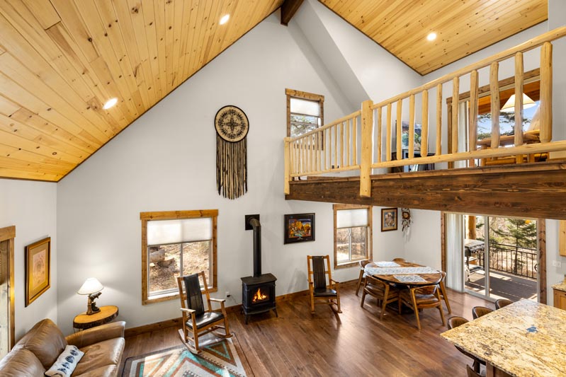 Vacation Rental Cabins - Bigfork MT - Swan Lake Cabins