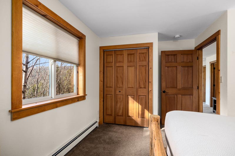 Vacation Rental Cabins - Bigfork MT - Swan Lake Cabins