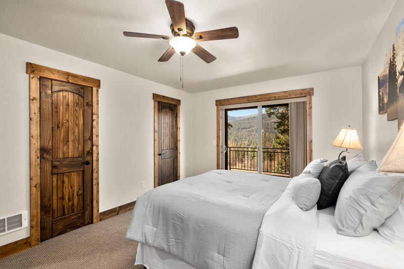 Vacation Rental Cabins - Bigfork MT - Swan Lake Cabins