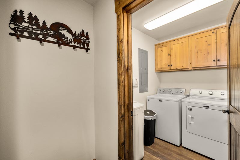 Vacation Rental Cabins - Bigfork MT - Swan Lake Cabins