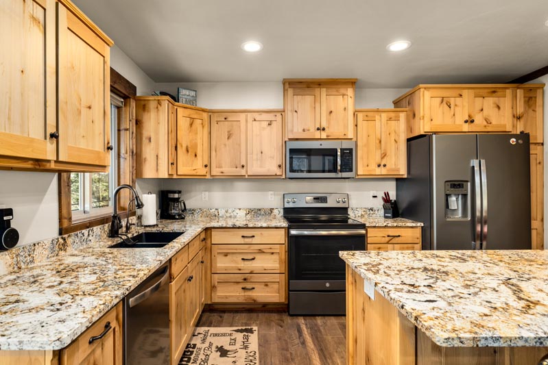 Vacation Rental Cabins - Bigfork MT - Swan Lake Cabins