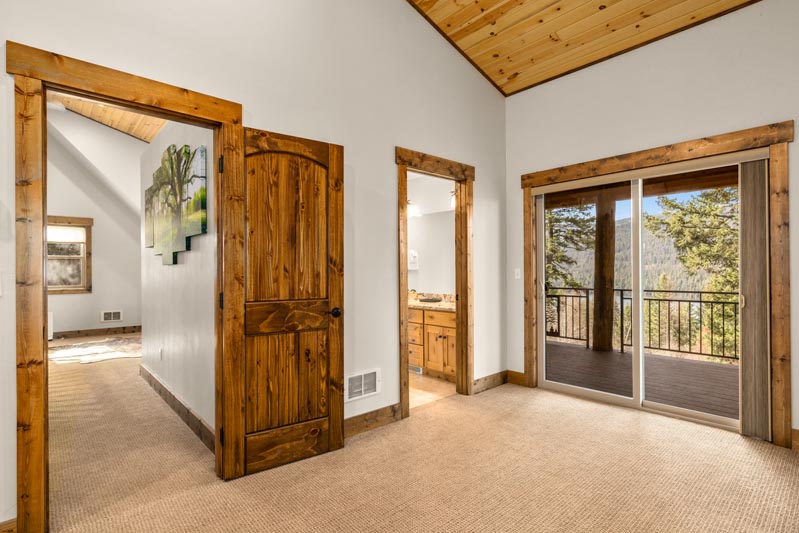 Vacation Rental Cabins - Bigfork MT - Swan Lake Cabins