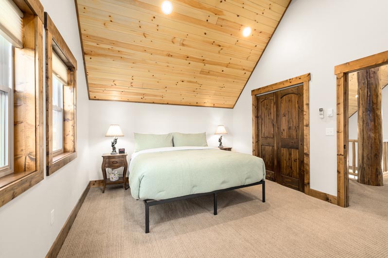 Vacation Rental Cabins - Bigfork MT - Swan Lake Cabins